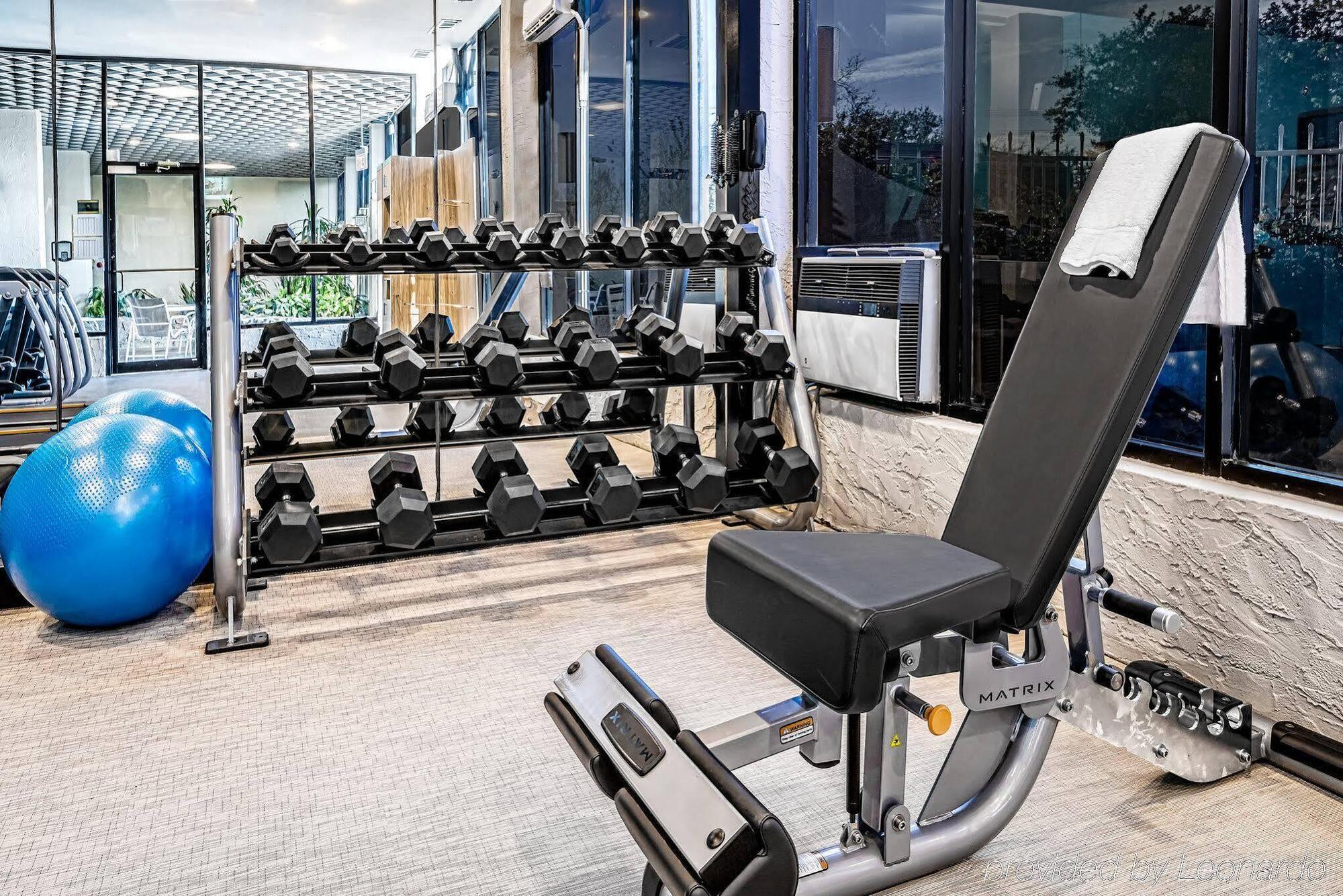 Crowne Plaza Suites Houston - Near Sugar Land Екстериор снимка